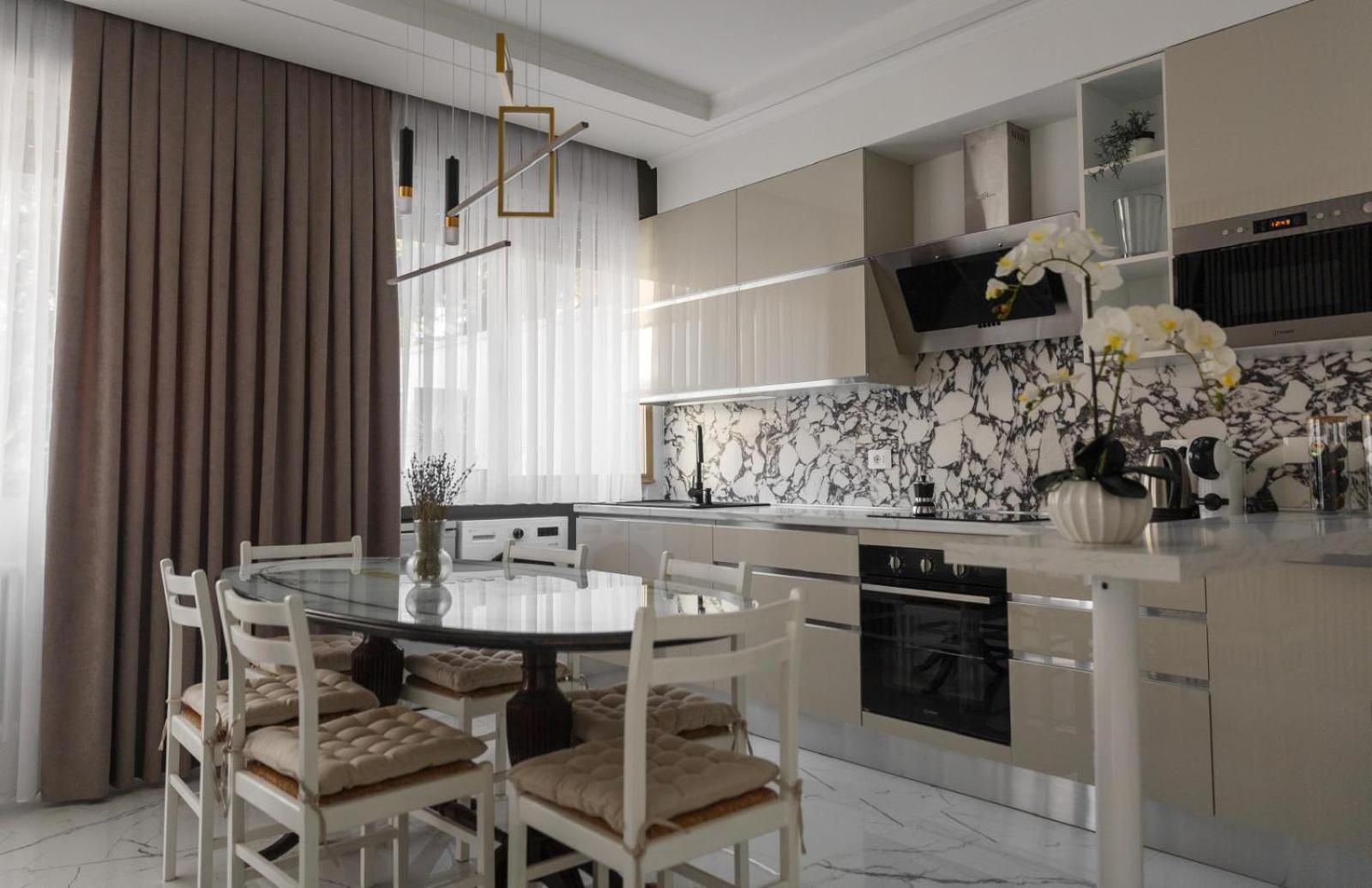 Room& Breakfast Martin'S Luxury โบโลญญา ภายนอก รูปภาพ