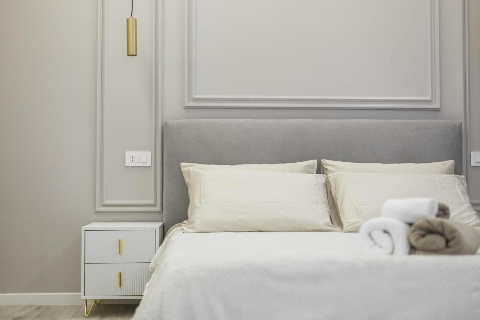 Room& Breakfast Martin'S Luxury โบโลญญา ภายนอก รูปภาพ