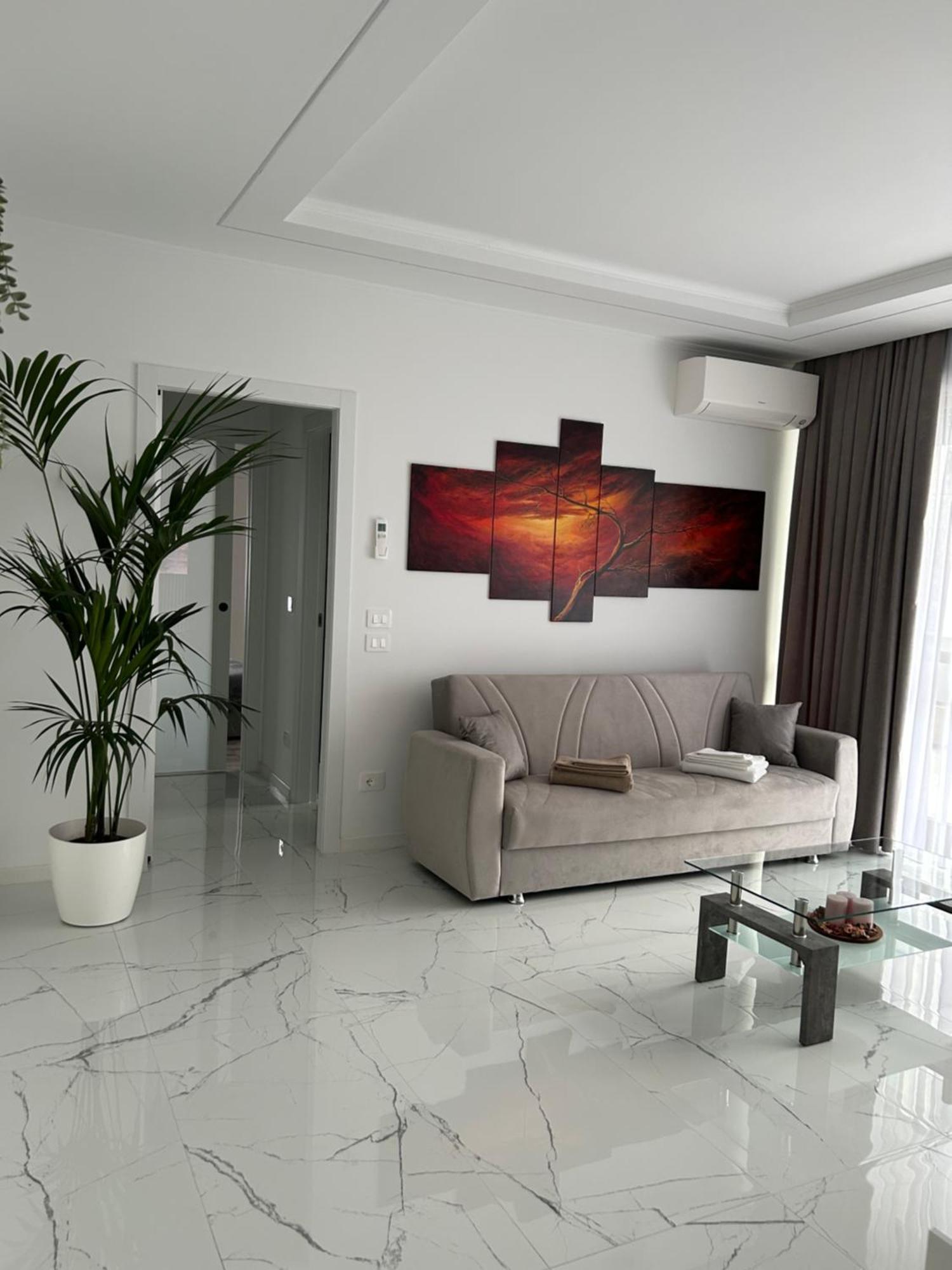 Room& Breakfast Martin'S Luxury โบโลญญา ภายนอก รูปภาพ